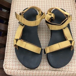 Teva Platform sandals